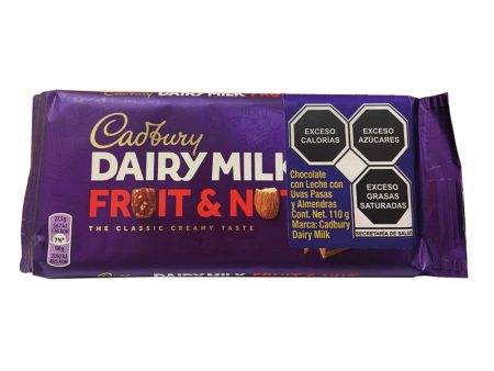 Cadbury Dairy Milk Fruit and Nut - Tableta de Chocolate con Leche, Almendras y Pasas - 110g Embalaje Deteriorado (Cad: 29 11 2025) on Sale